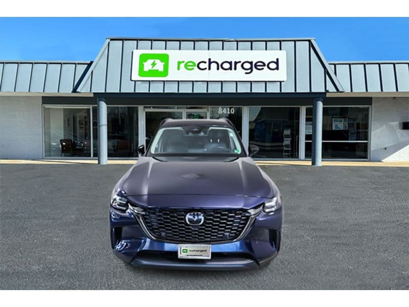 2025 Mazda CX-90 PHEV view 2