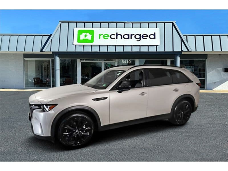 2025 Mazda CX-90 PHEV view 3