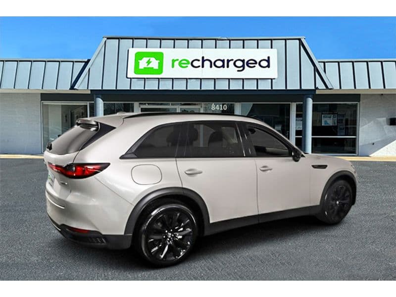 2025 Mazda CX-90 PHEV view 6