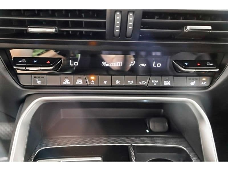 2025 Mazda CX-90 PHEV view 20