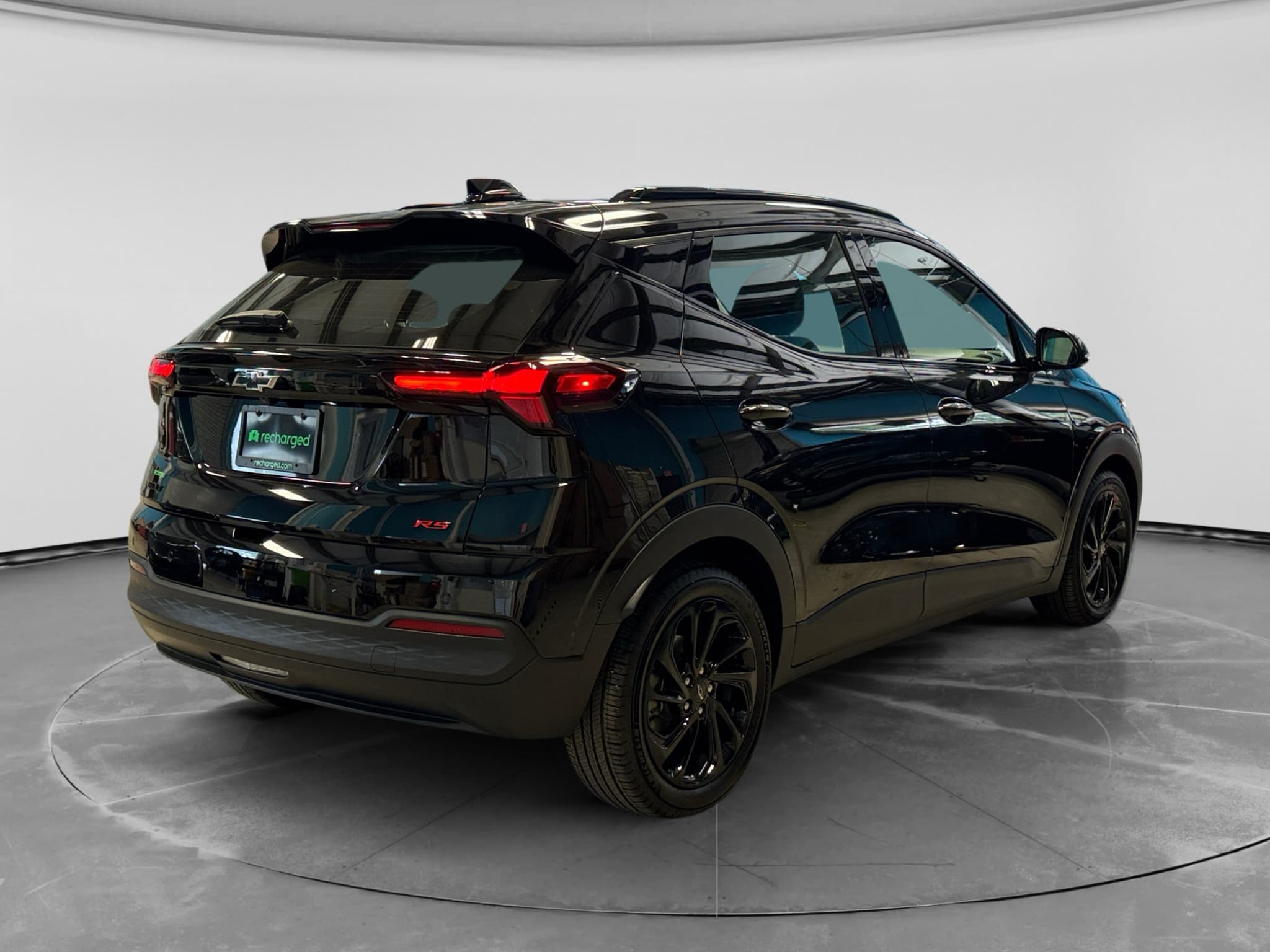 2027 Chevrolet Bolt view 3