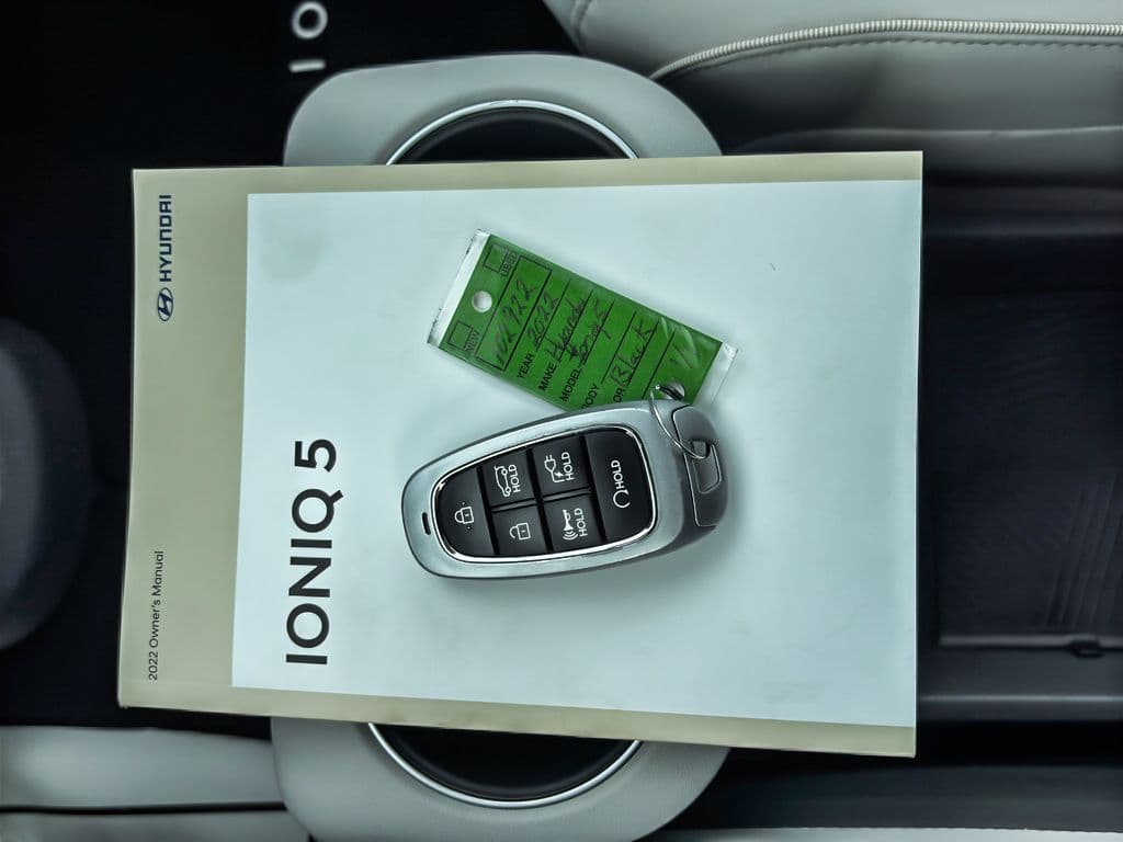 2022 Hyundai IONIQ 5 view 15