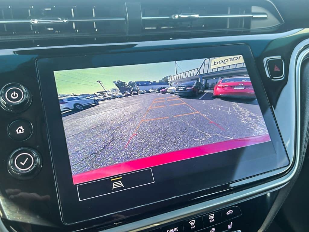 2022 Chevrolet Bolt EV view 11