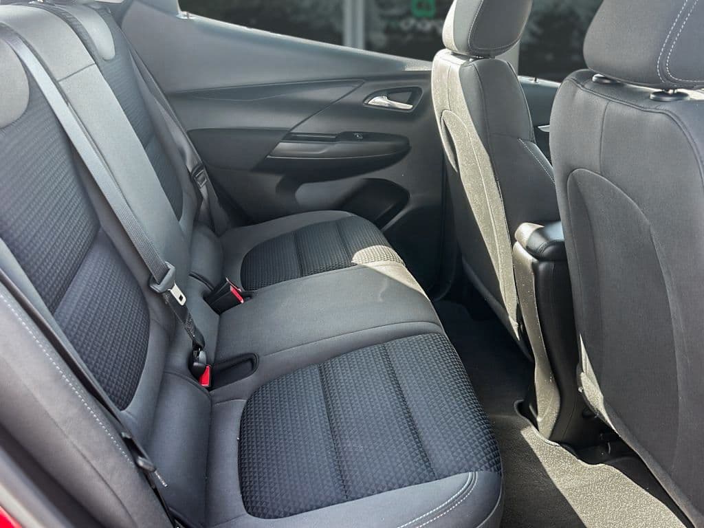 2022 Chevrolet Bolt EV view 17
