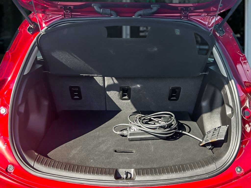 2022 Chevrolet Bolt EV view 18