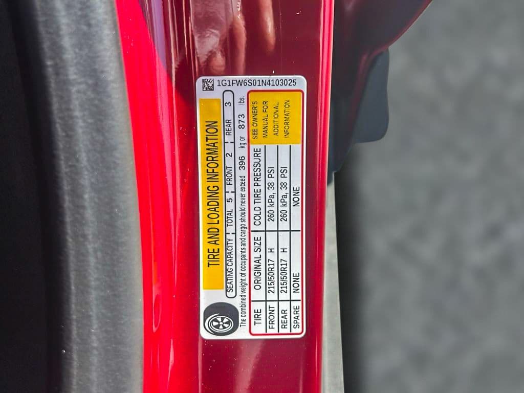 2022 Chevrolet Bolt EV view 19