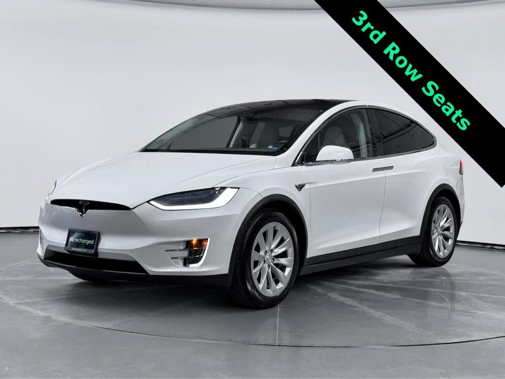2018 Tesla Model X view 1