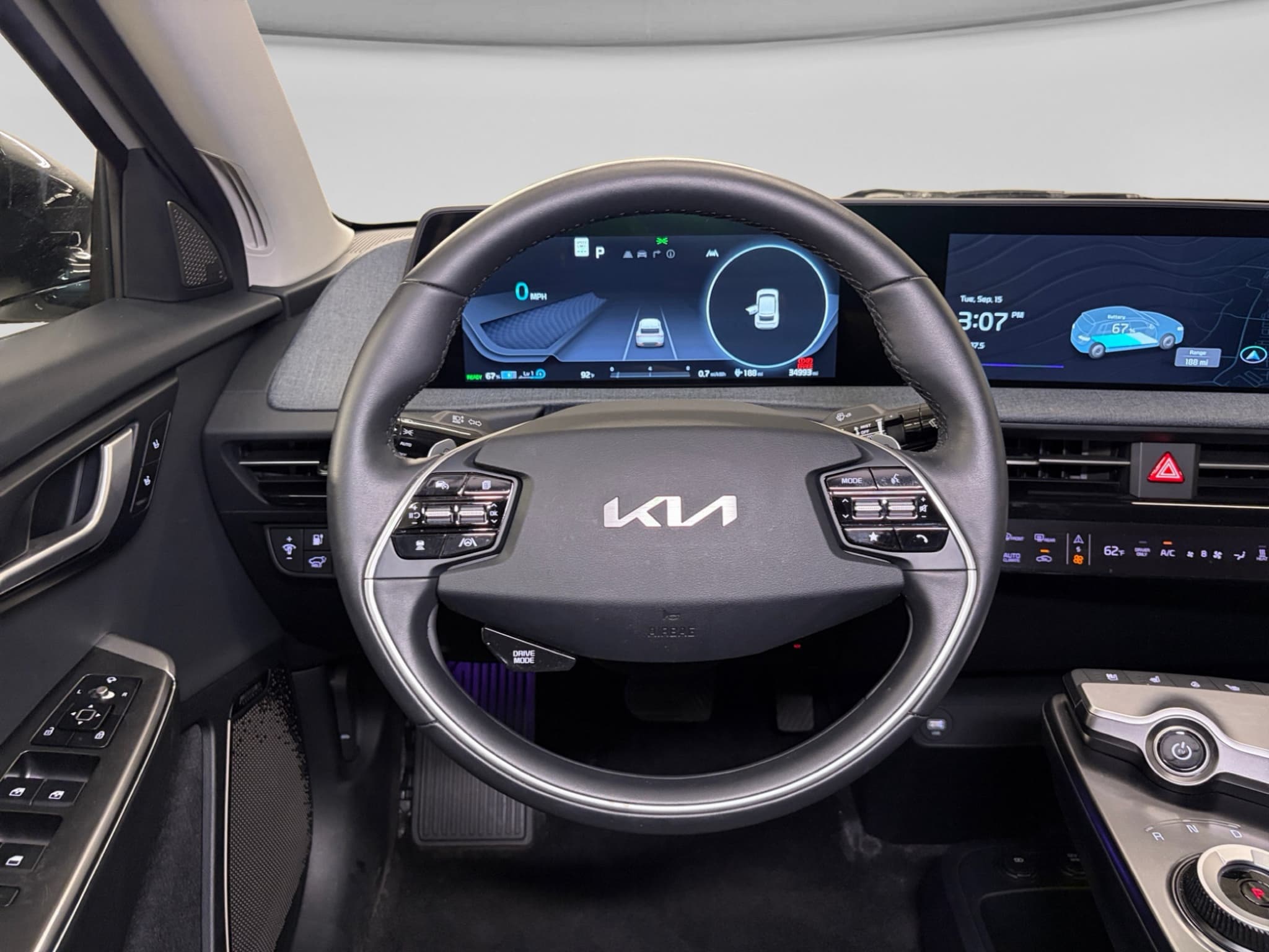 2023 Kia EV6 view 8