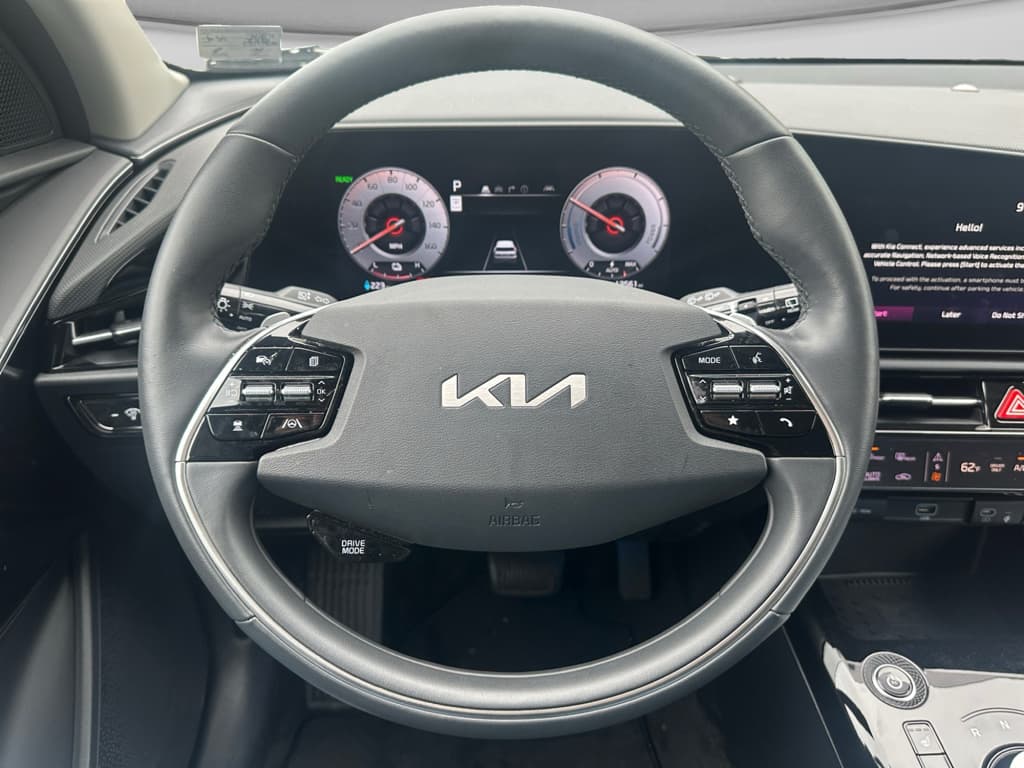 2024 Kia Niro EV view 5