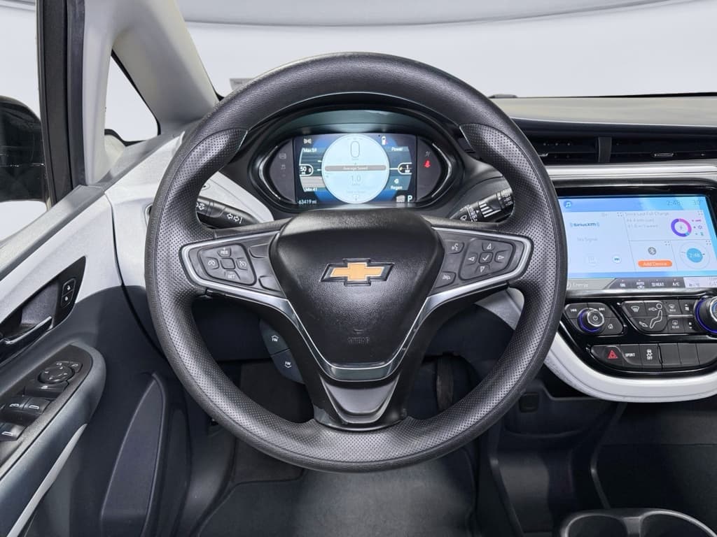 2020 Chevrolet Bolt EV view 8