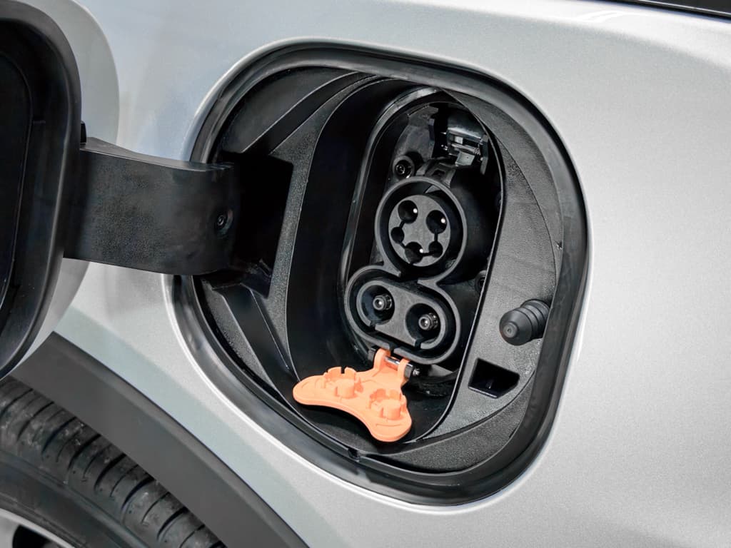 2023 Chevrolet Bolt EV view 5