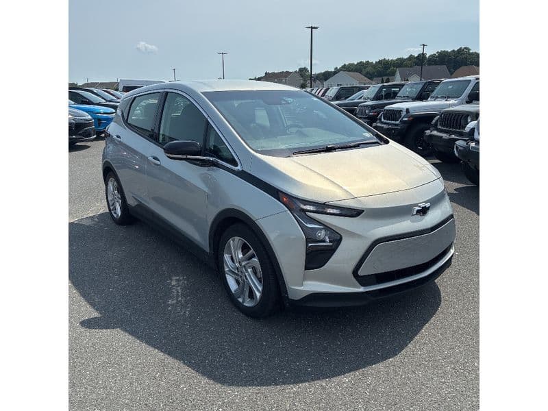 2023 Chevrolet Bolt EV view 2