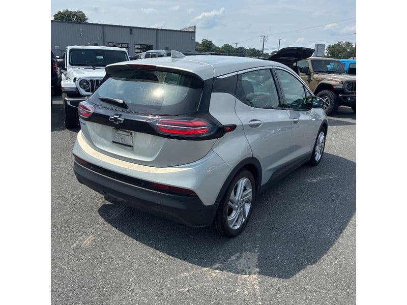 2023 Chevrolet Bolt EV view 3