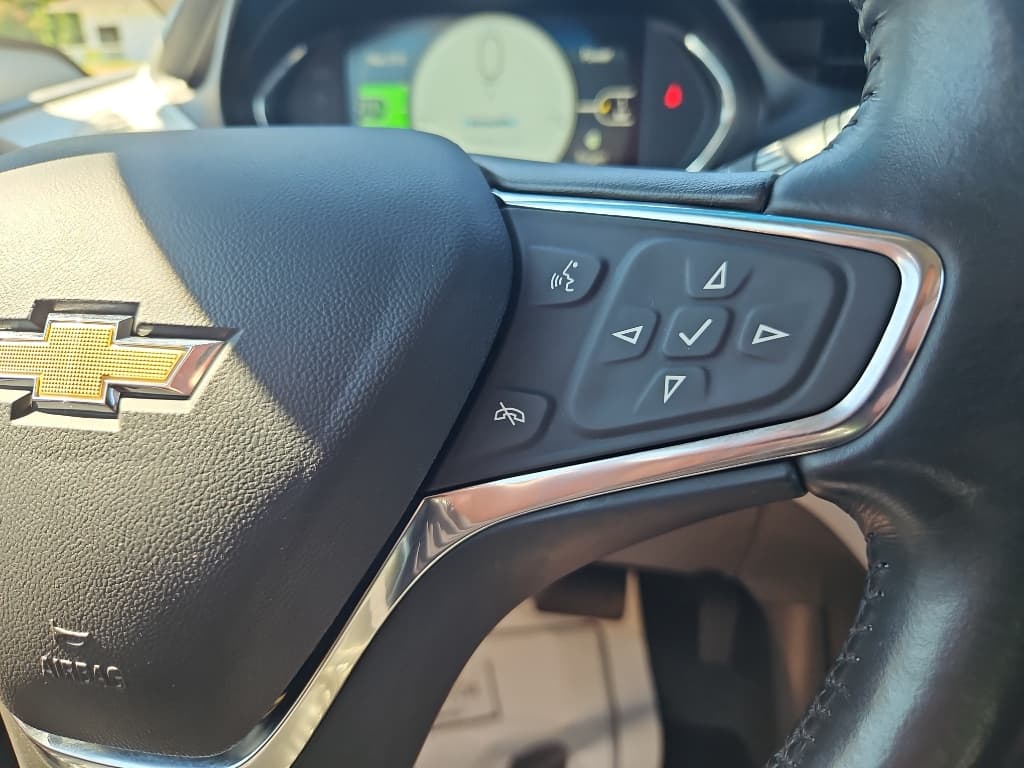 2021 Chevrolet Bolt EV view 10