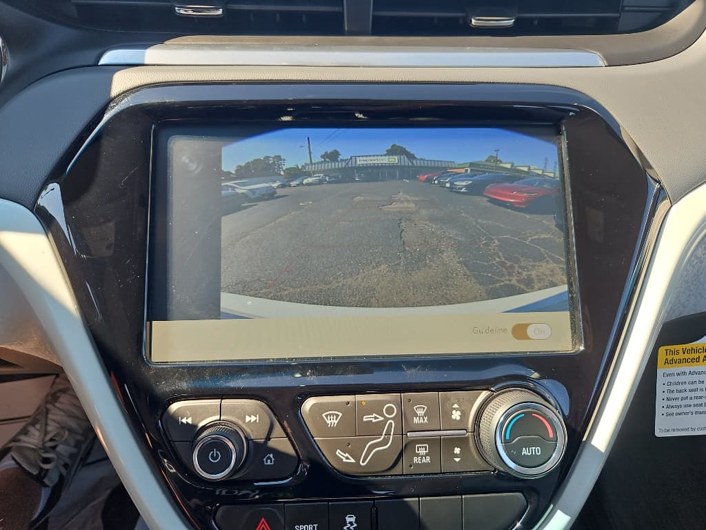 2021 Chevrolet Bolt EV view 14