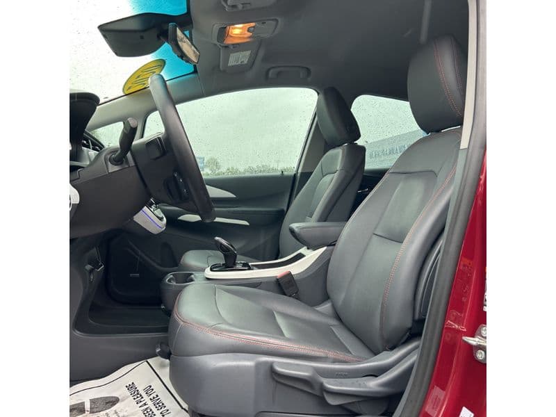 2020 Chevrolet Bolt EV view 3