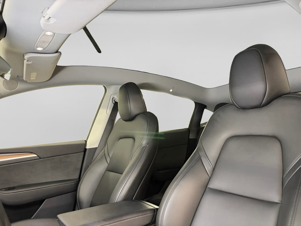2023 Tesla Model Y view 22