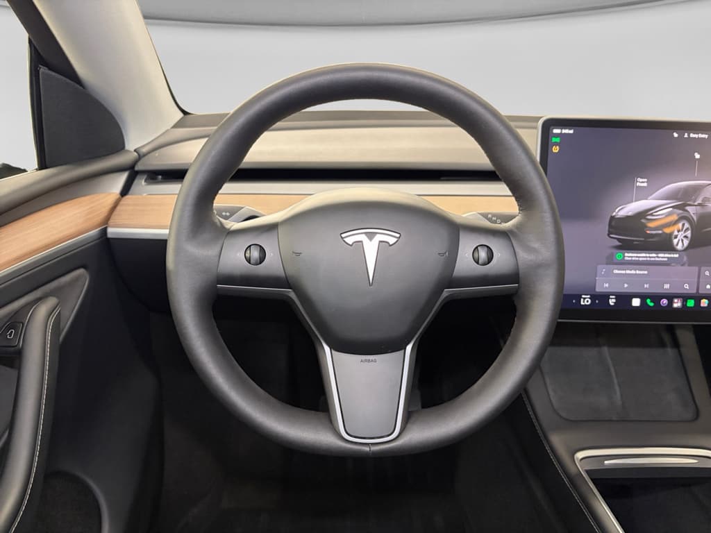 2023 Tesla Model Y view 8