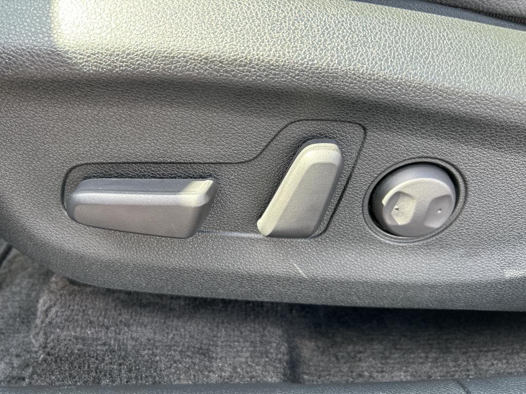 2021 Kia Niro EV view 7