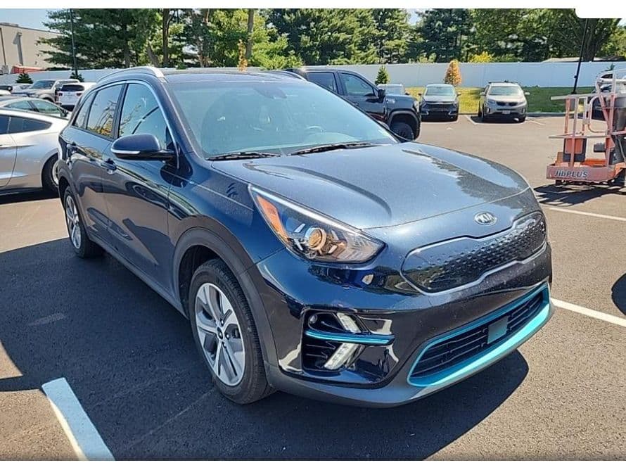 2021 Kia Niro EV view 2