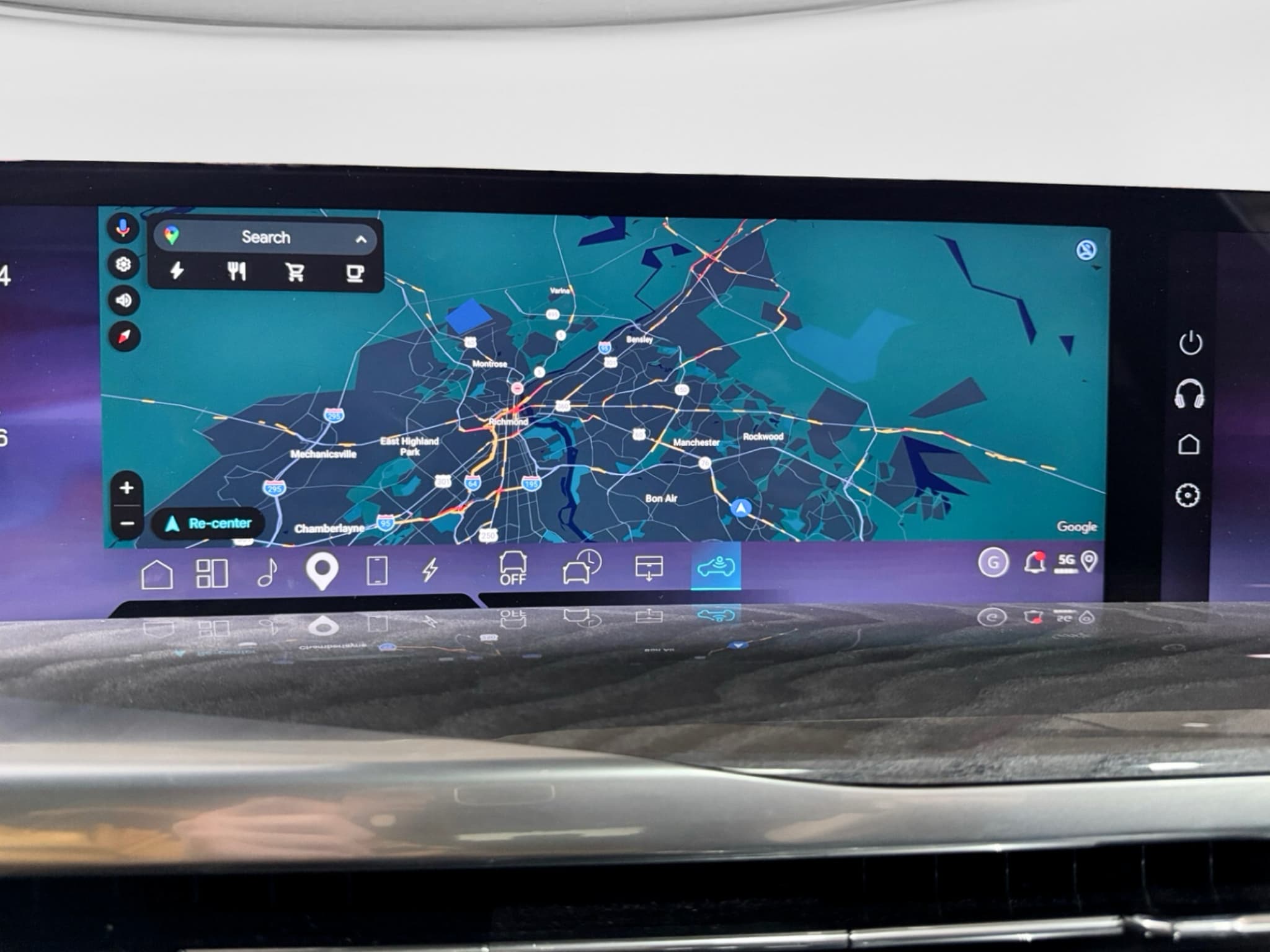 2025 Cadillac Escalade IQ view 11