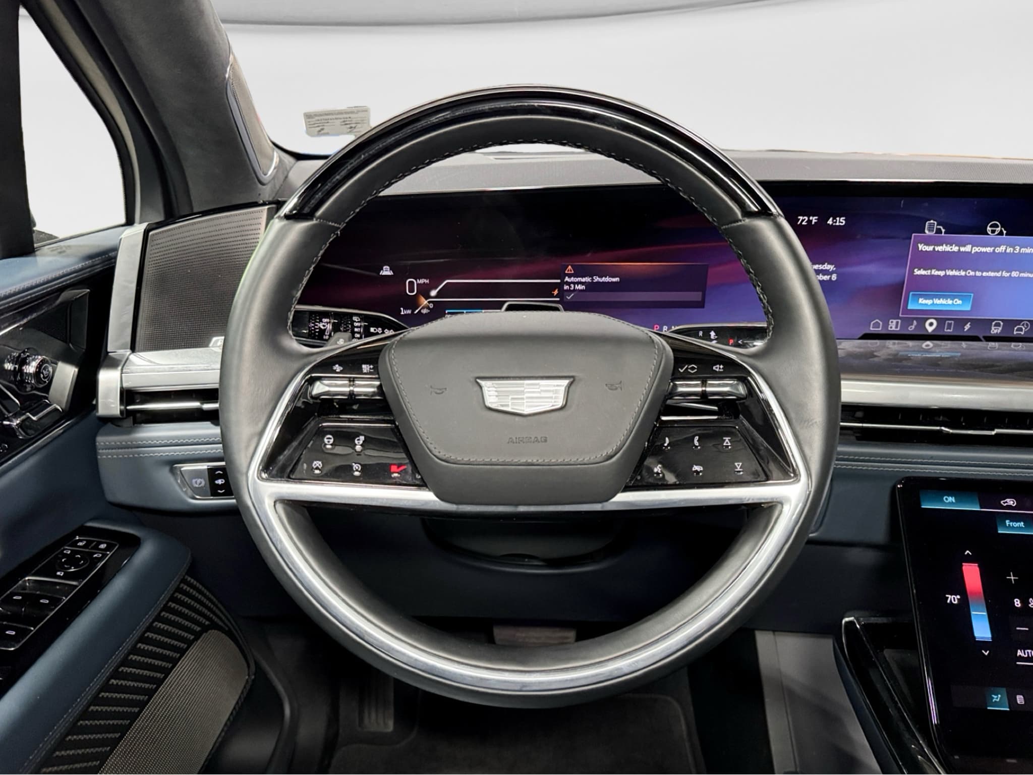 2025 Cadillac Escalade IQ view 9