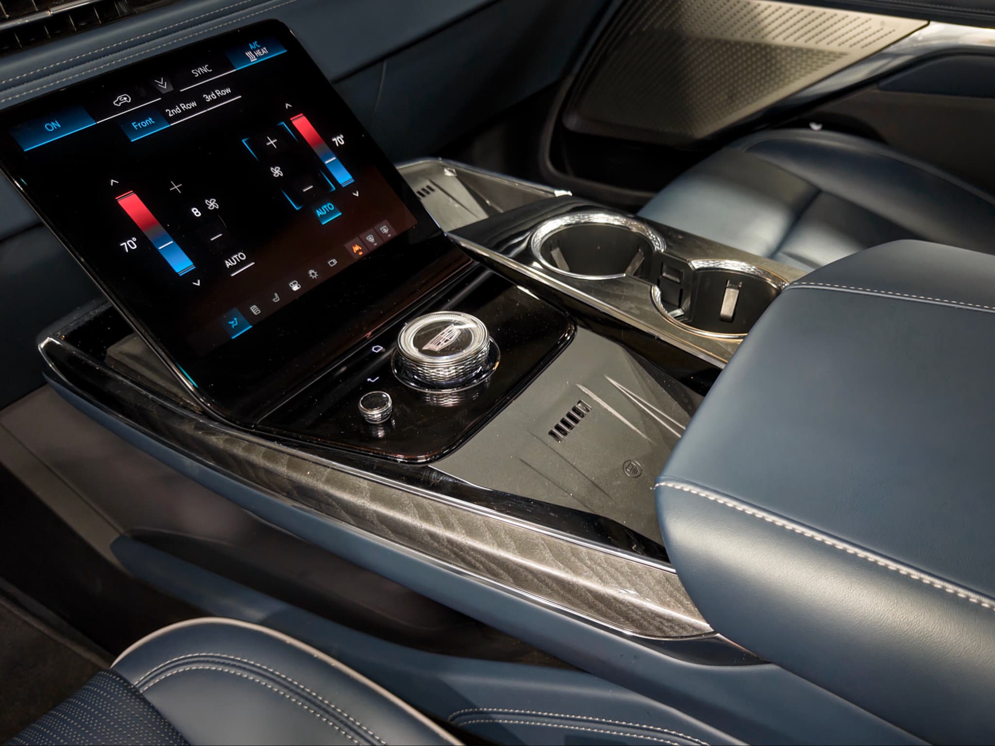 2025 Cadillac Escalade IQ view 22