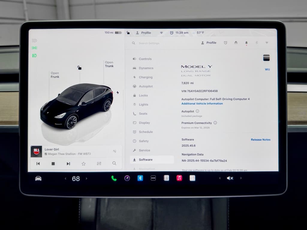 2024 Tesla Model Y view 11