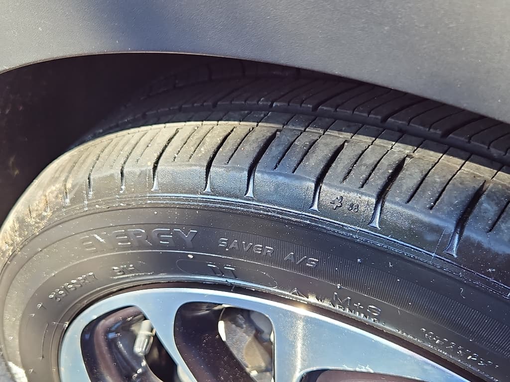 2022 Chevrolet Bolt EUV view 30