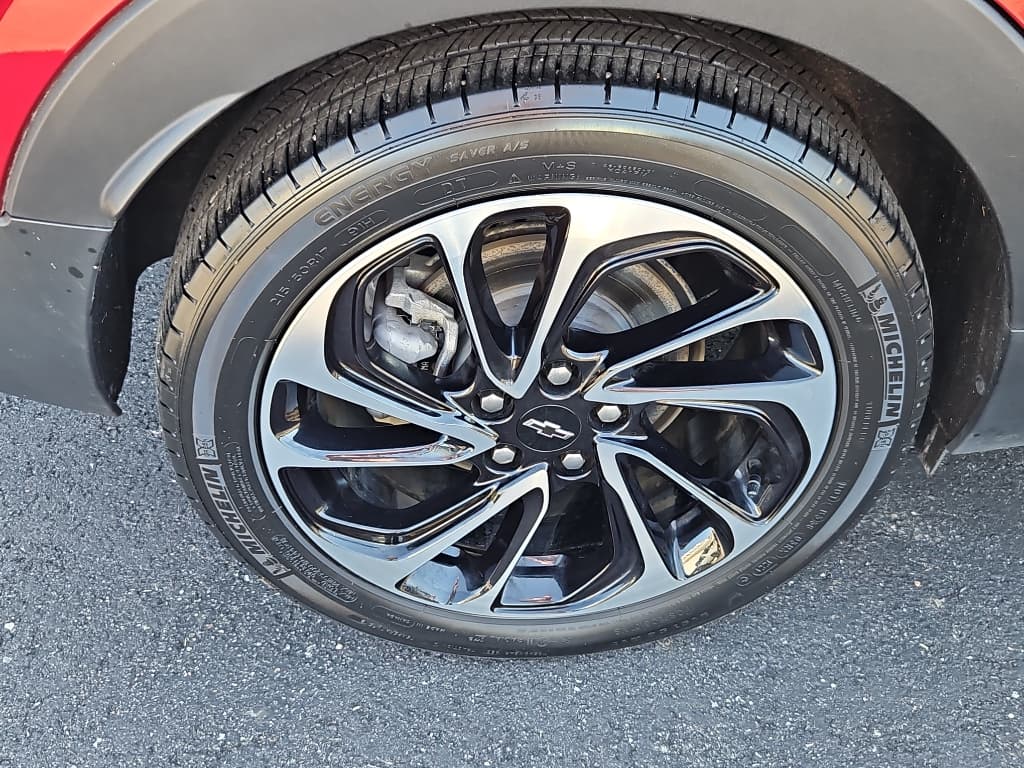 2022 Chevrolet Bolt EUV view 33