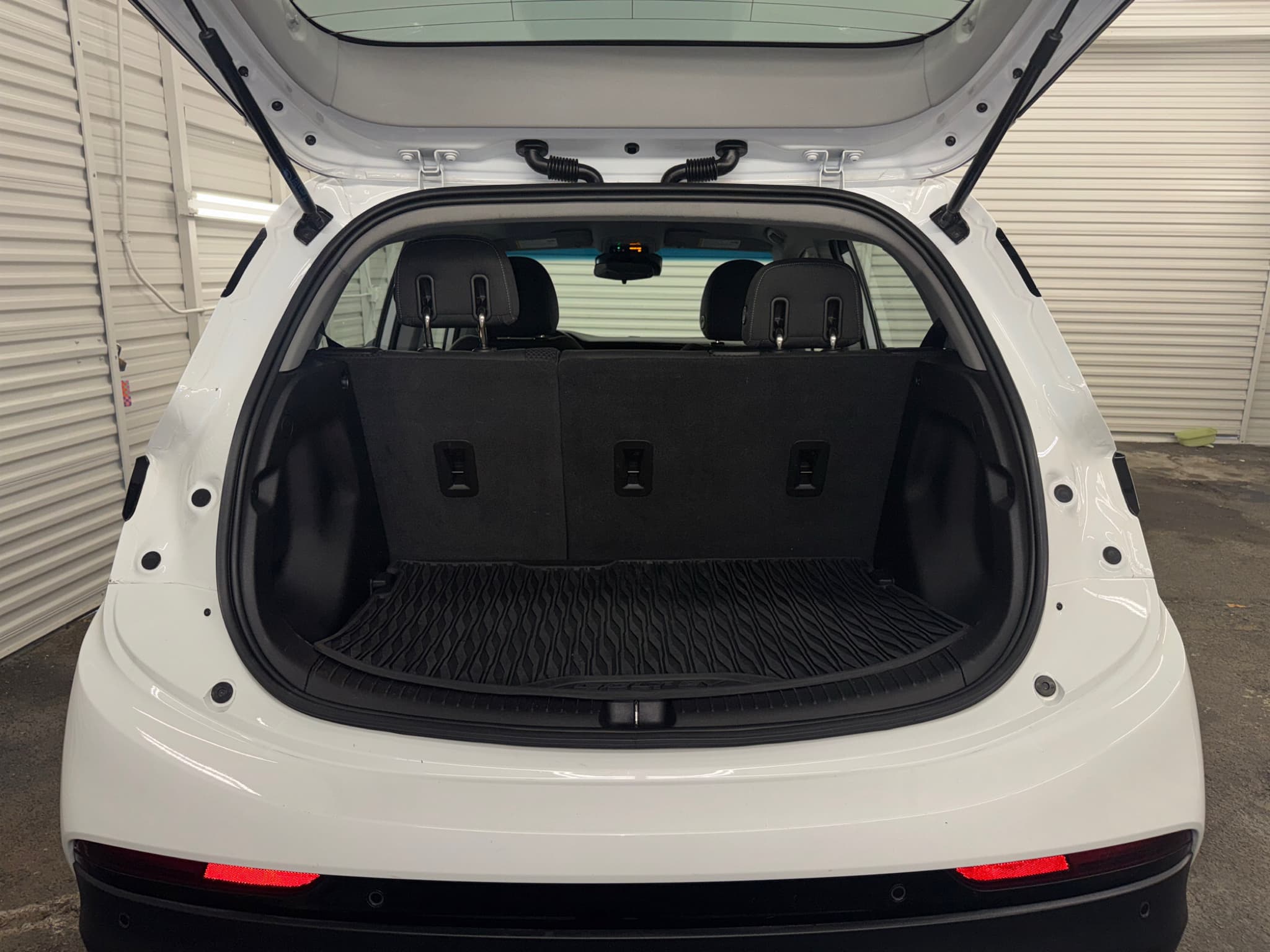 2023 Chevrolet Bolt EV view 23
