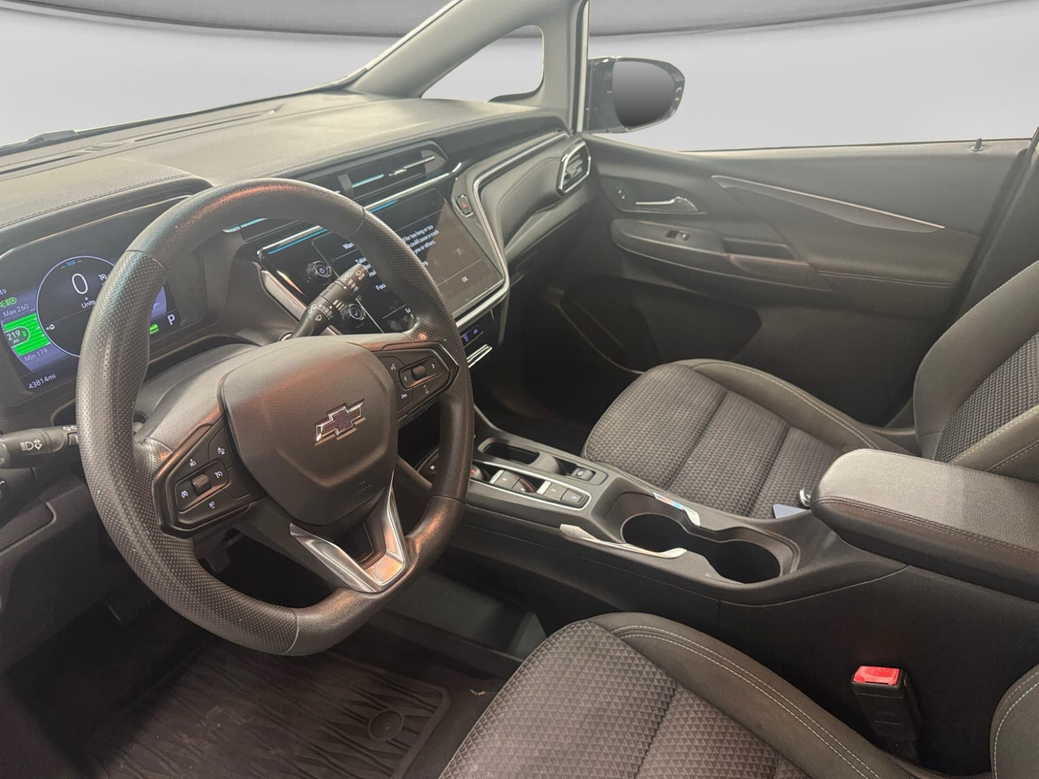 2023 Chevrolet Bolt EV view 16