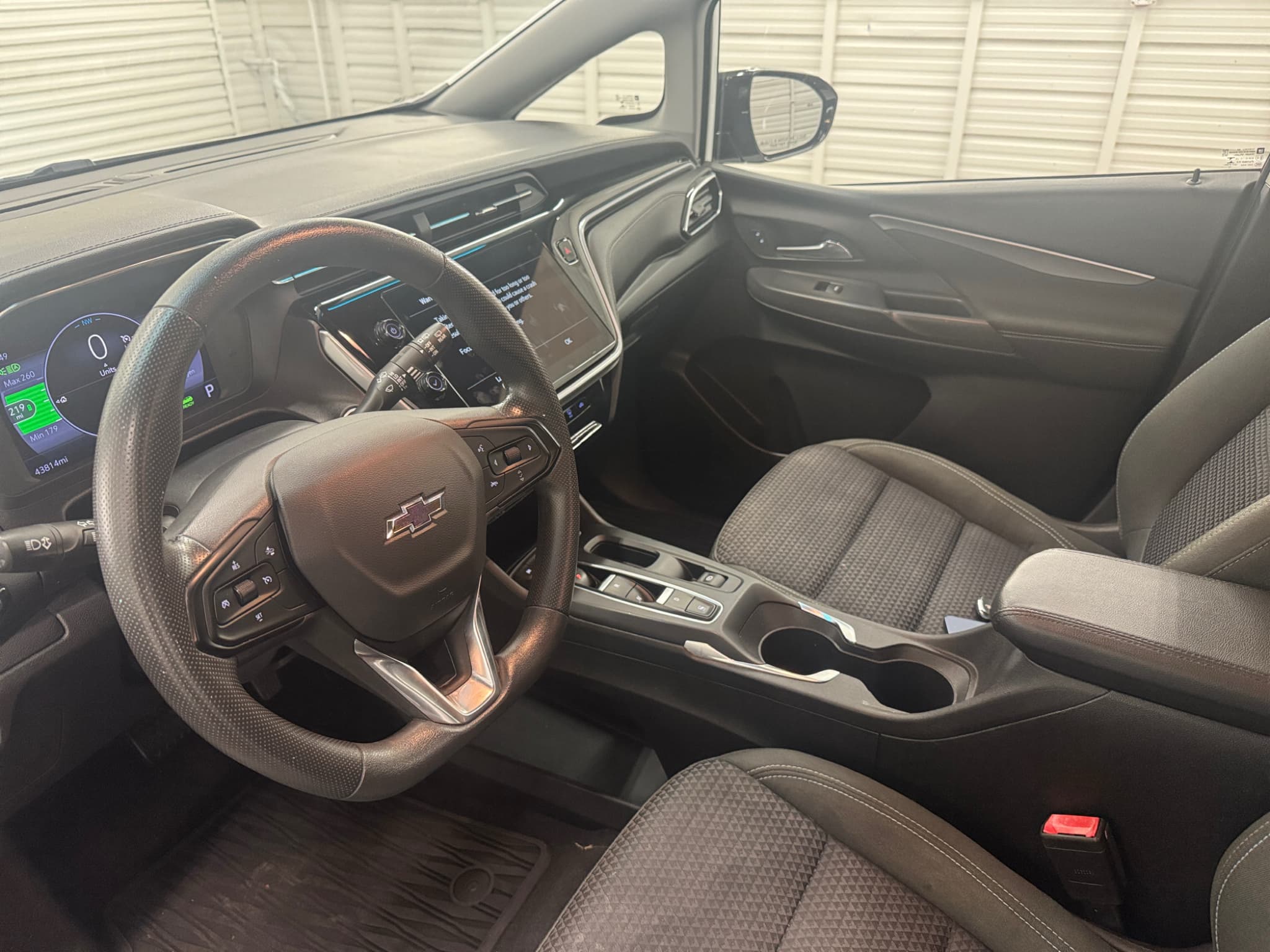 2023 Chevrolet Bolt EV view 22
