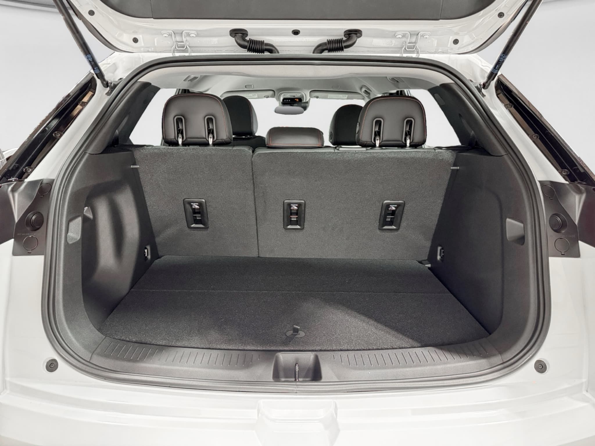 2027 Chevrolet Bolt view 27