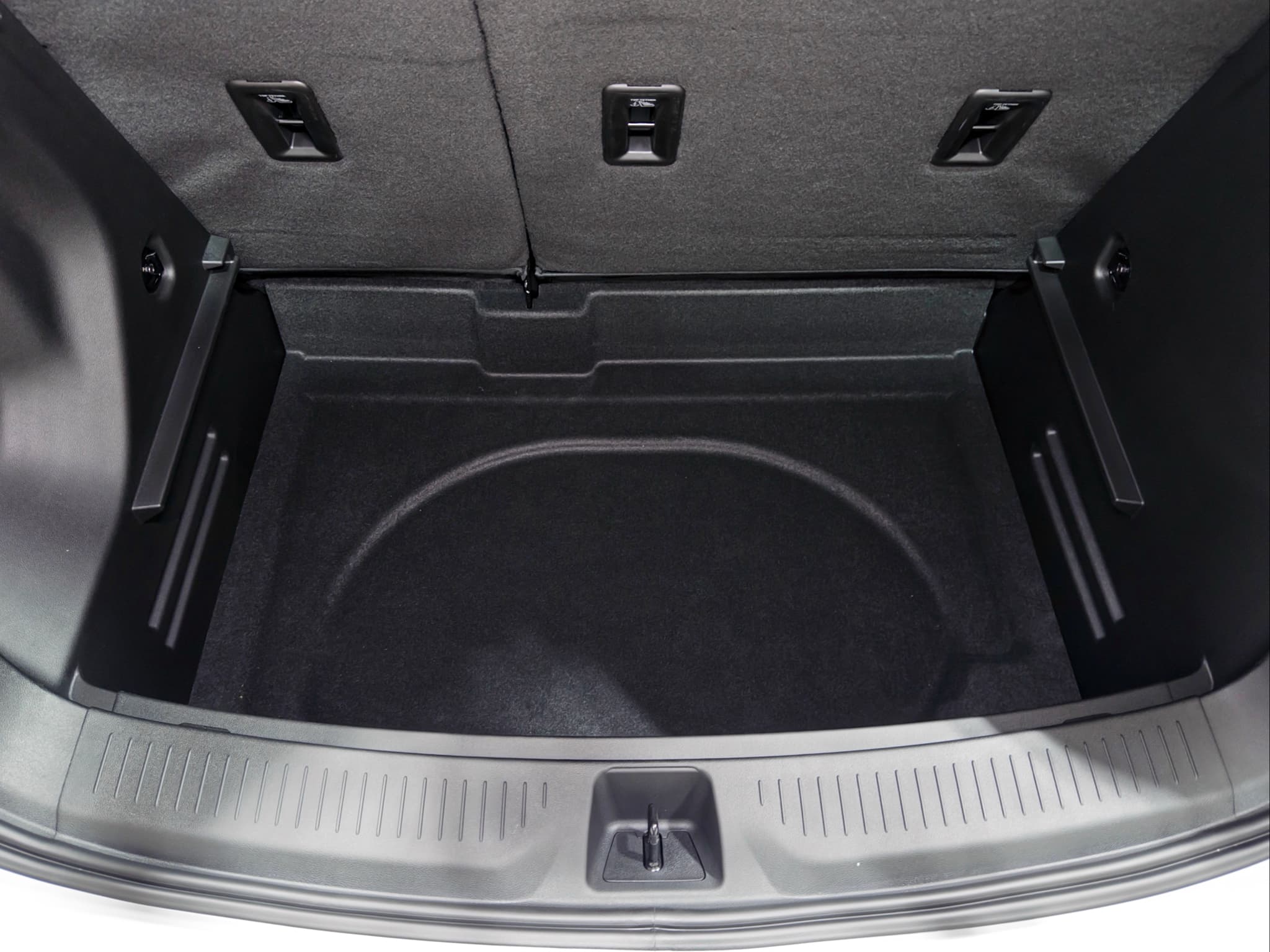 2027 Chevrolet Bolt view 28