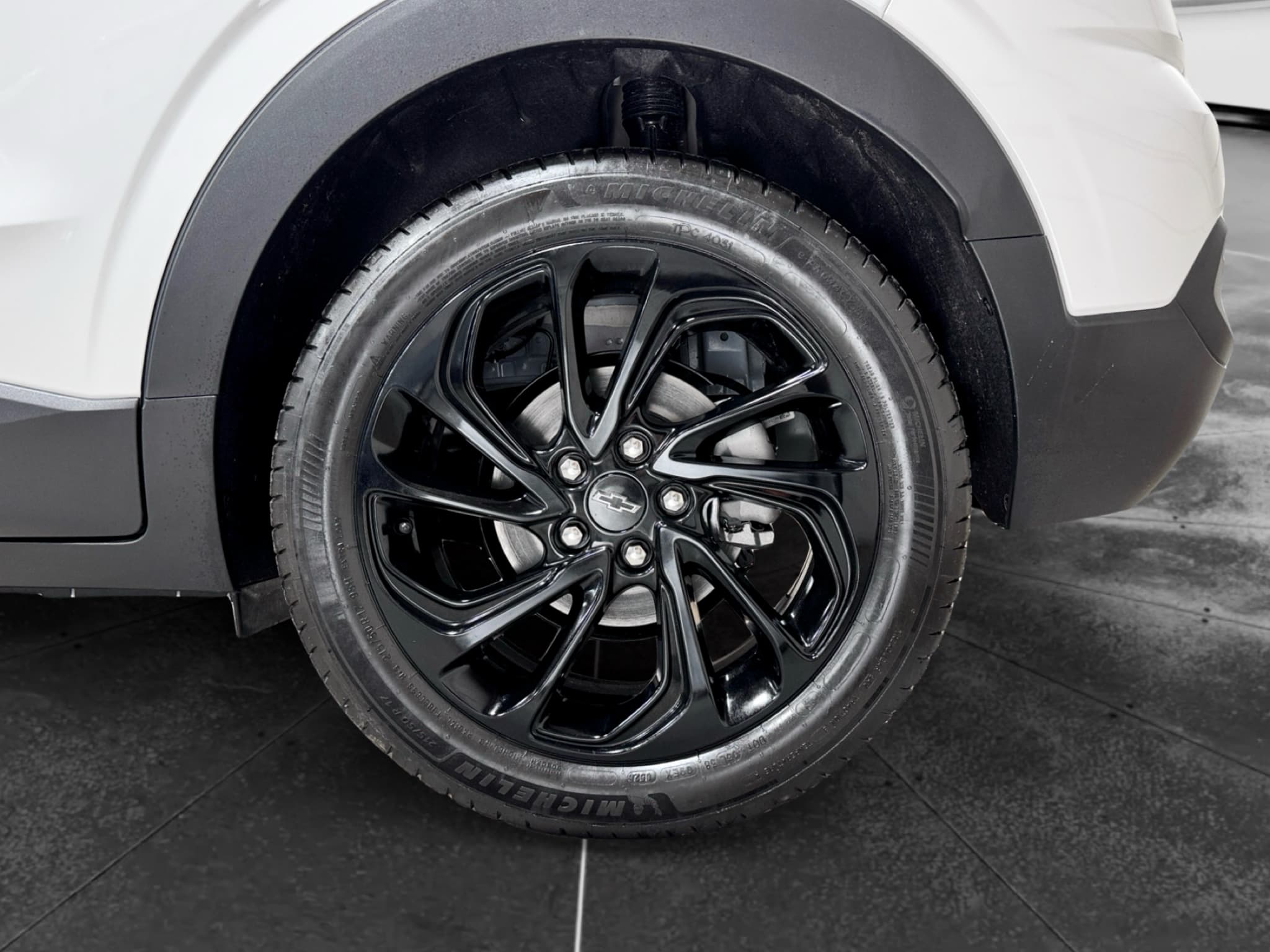 2027 Chevrolet Bolt view 33