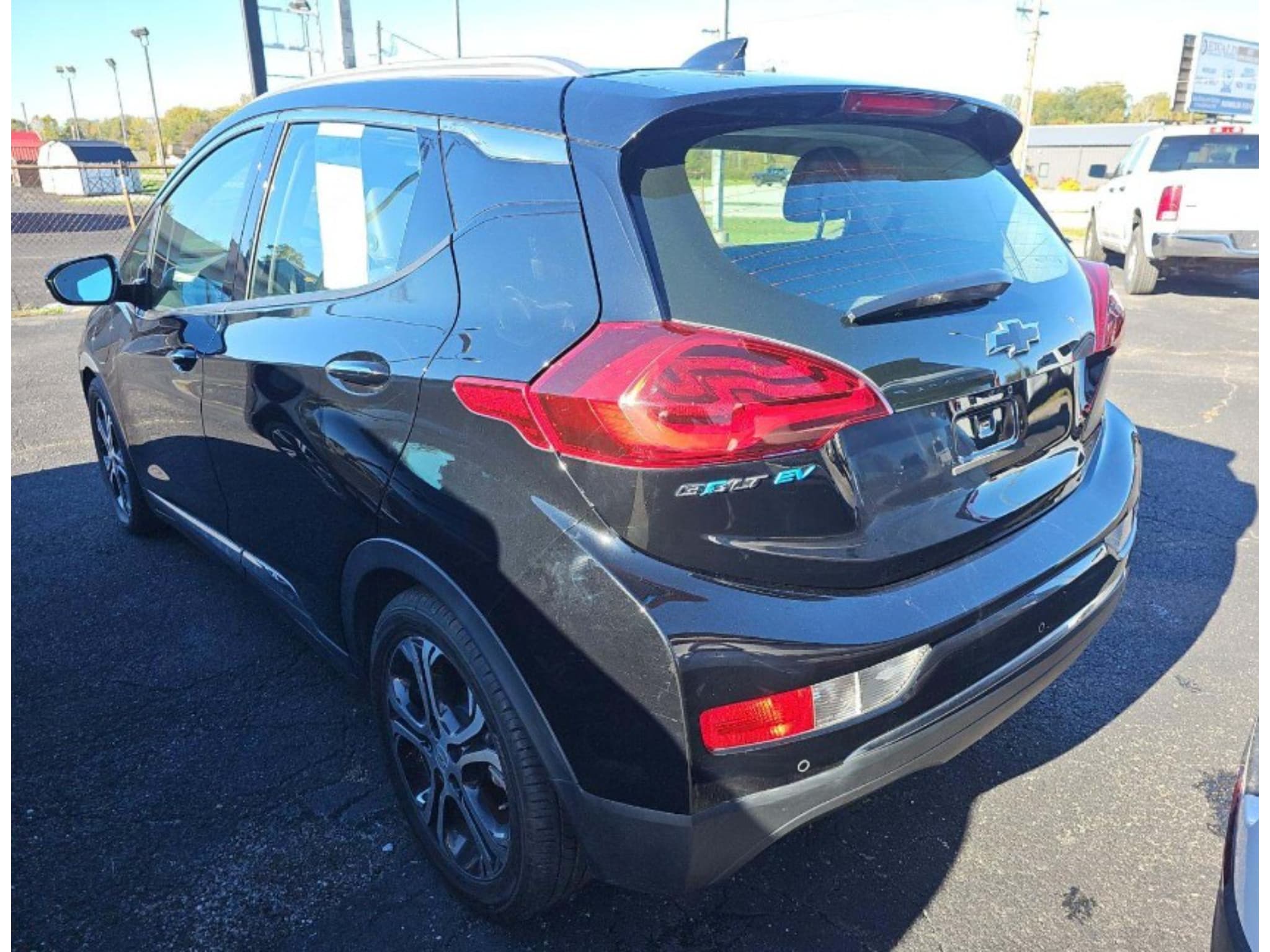 2021 Chevrolet Bolt EV view 2
