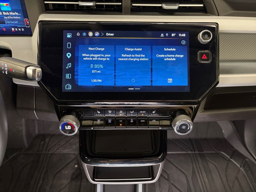 2027 Chevrolet Bolt view 13