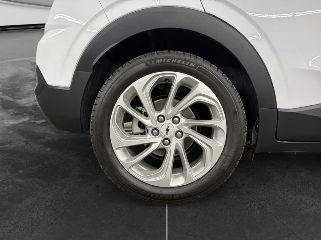 2027 Chevrolet Bolt view 36