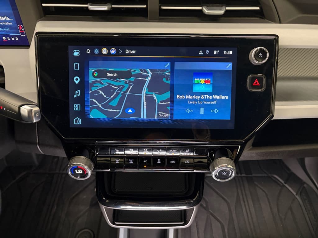 2027 Chevrolet Bolt view 10
