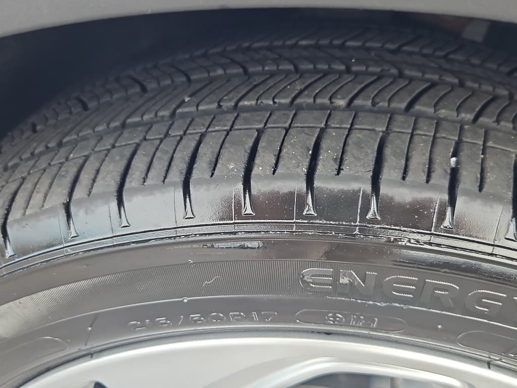 2022 Chevrolet Bolt EUV view 27