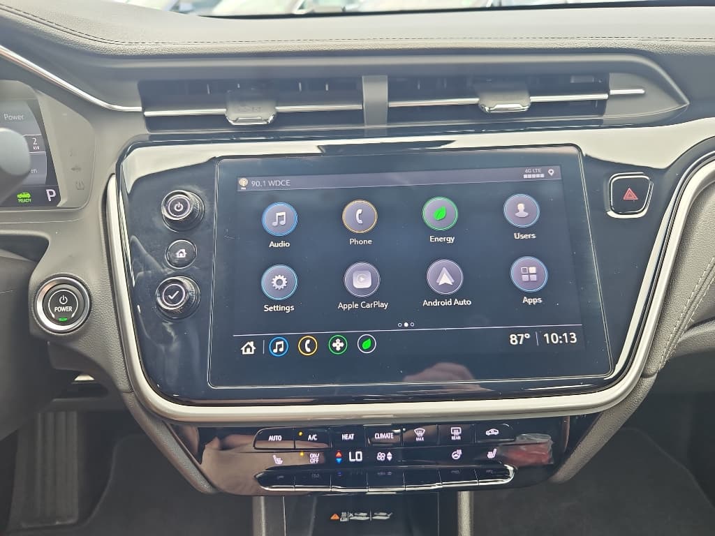 2022 Chevrolet Bolt EUV view 12