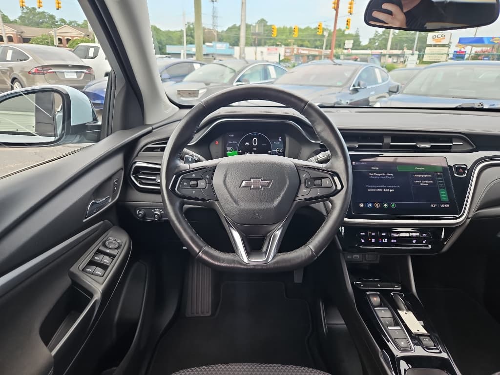 2022 Chevrolet Bolt EUV view 8