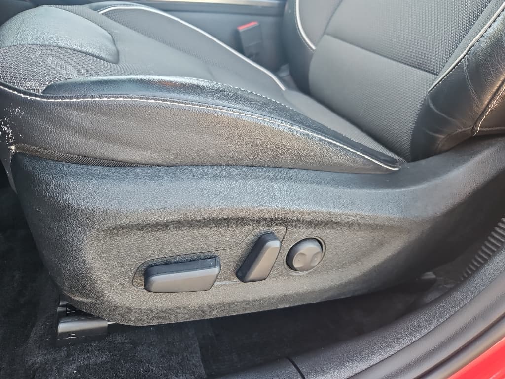 2021 Kia Niro EV view 9