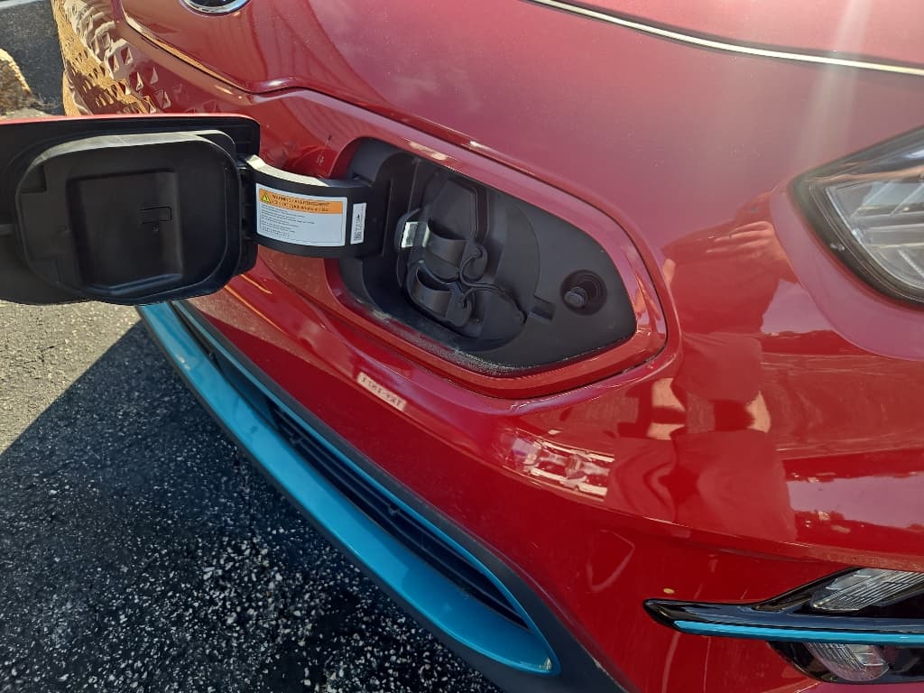 2021 Kia Niro EV view 7
