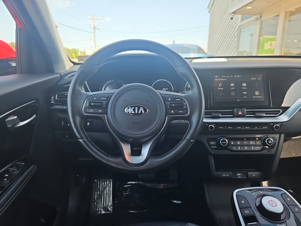 2021 Kia Niro EV view 10
