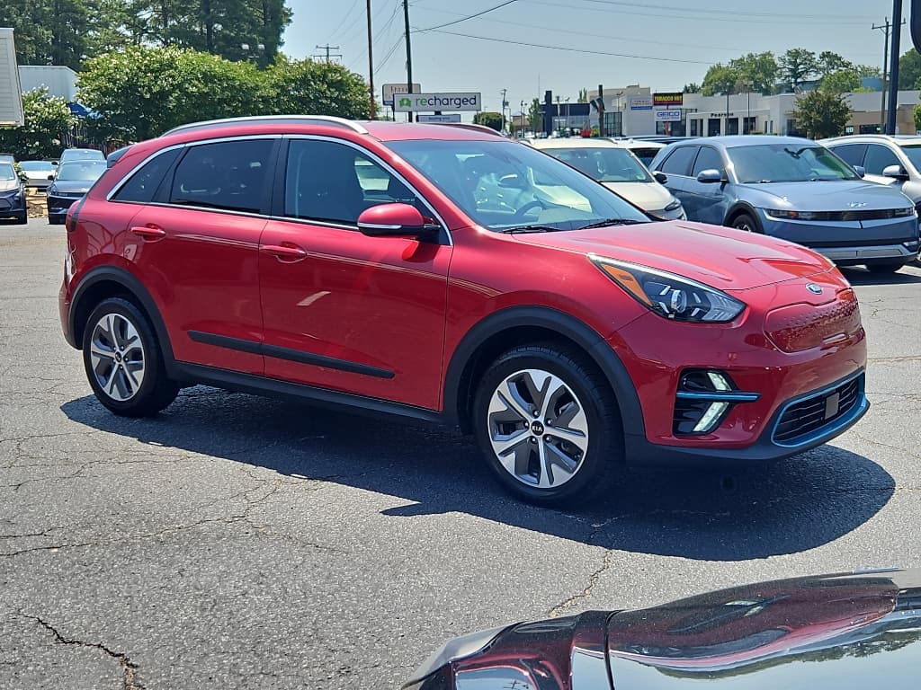2021 Kia Niro EV view 4