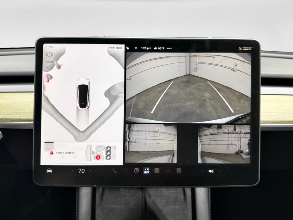 2023 Tesla Model Y view 13