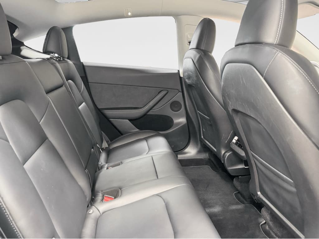 2023 Tesla Model Y view 20