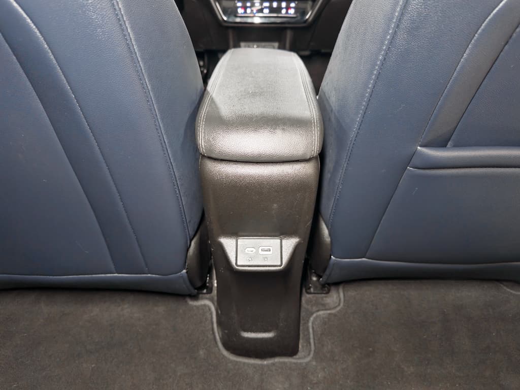 2022 Chevrolet Bolt EUV view 20